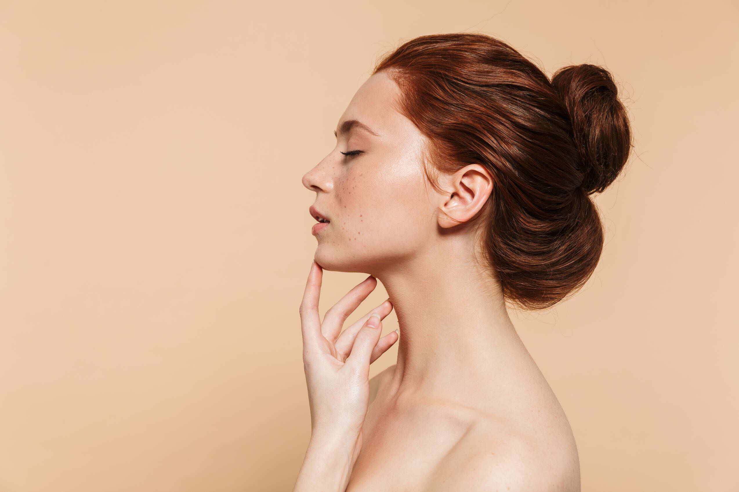 Image pretty young redhead woman posing isolated eyes closed